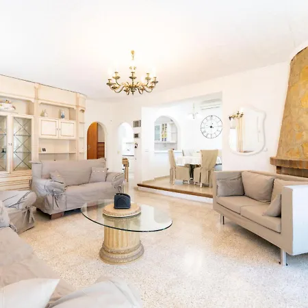 Roanne By Interhome בית נופש *