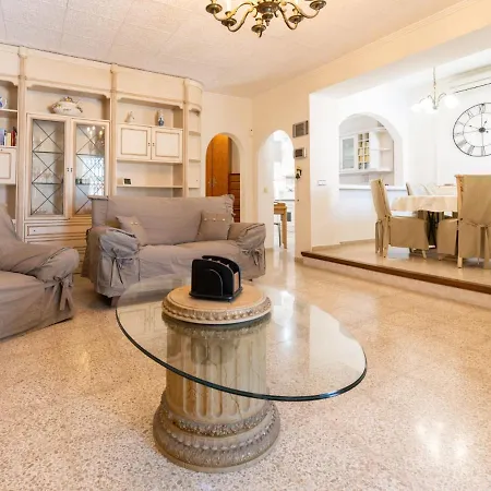 Roanne By Interhome