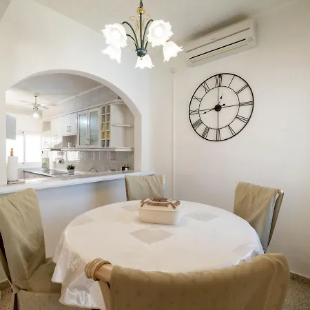 בית נופש Roanne By Interhome *