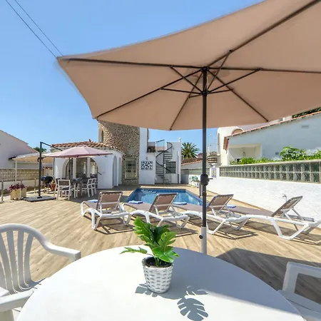 Roanne By Interhome בית נופש אמפוריבראבה